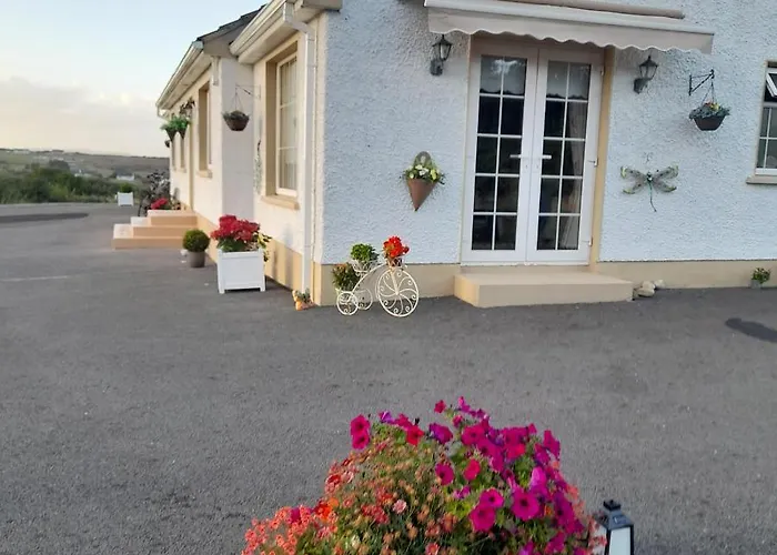 O Brien\'s - Ashling House